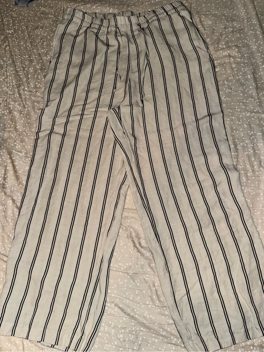 HM Cream and Black Linen Blend Pants L